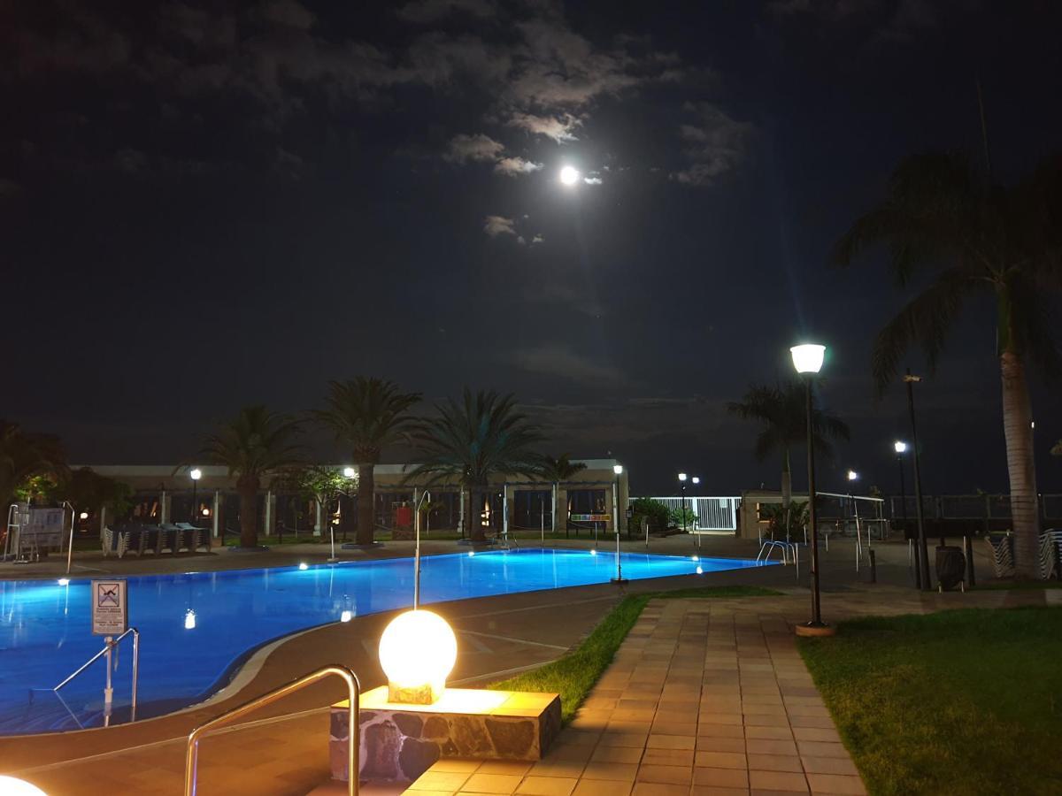 Apartamentos Playa Feliz 普拉亚戴尔雷安格莱斯 外观 照片