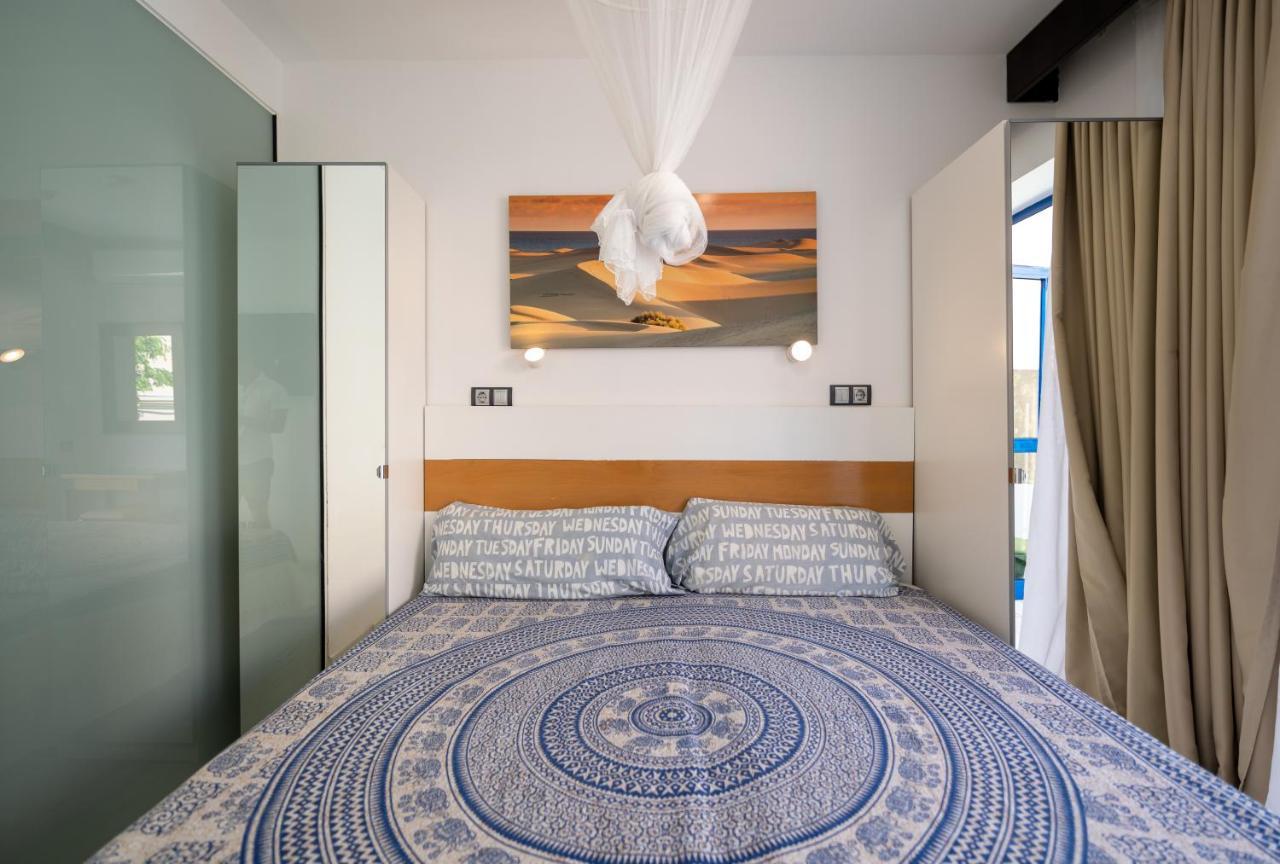 Apartamentos Playa Feliz 普拉亚戴尔雷安格莱斯 外观 照片