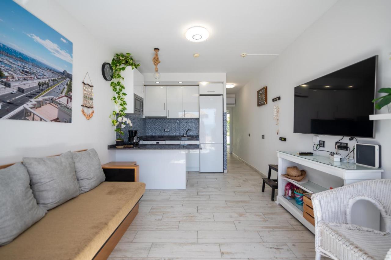 Apartamentos Playa Feliz 普拉亚戴尔雷安格莱斯 外观 照片
